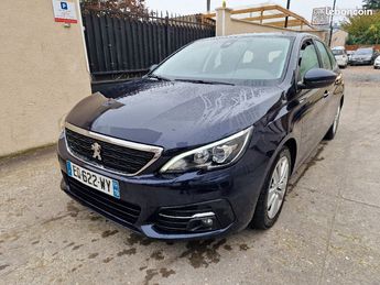  Voir détails -Peugeot 308 SW boite automatique 1.6 bluehdi 120ch b à Argenteuil (95)