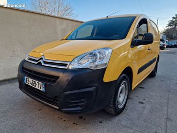 Voir détails -Citroen Berlingo fourgon 76000km garantie 6-mois à Argenteuil (95)