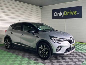  Voir détails -Renault Captur 1.5 Blue dCi 115 EDC Intens à Saint-Fulgent (85)