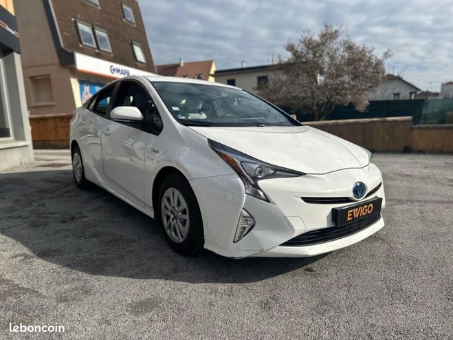 Toyota Prius 1.8 122H 100 HYBRID NG DYNAMIC PREMIUM B Blanc de 2017