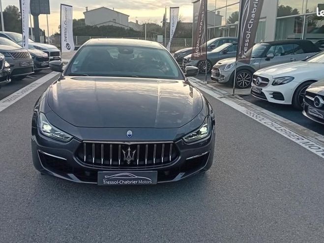 Maserati Ghibli L4 330 ch Hybrid GranLusso Gris de 2021