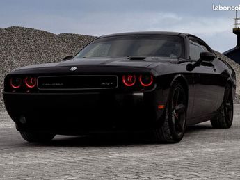  Voir détails -Dodge Challenger SRT8 6.1 431cv Carte grise Franaise CT  à Courrires (62)