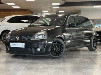  Voir détails -Renault Clio 2.0 16v 172ch RS 3p à Orchamps-Vennes (25)