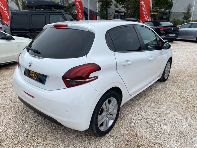 Peugeot 208 Style Blanc de 2017