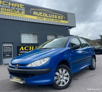  Voir détails -Peugeot 206 1.4 hdi 70 cv garantie à Draguignan (83)