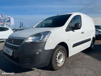 Voir détails -Peugeot Partner 1.6 bluehdi 100 premium pack standart à Charmeil (03)