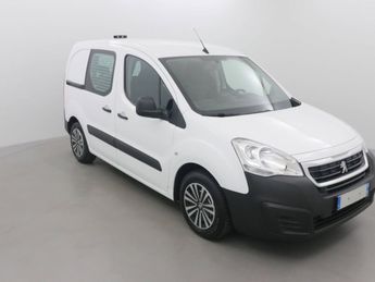 Voir détails -Peugeot Partner FOURGON STANDARD 1.6 BLUEHDI 100 PREMIUM à Mions (69)