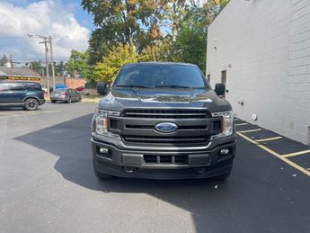  Voir détails -Ford F150 F XLT V6 turbo à  Le Havre (76)