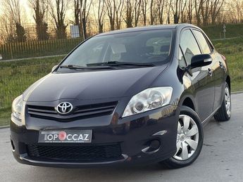  Voir détails -Toyota Auris 100 VVT-I ACTIVE 5 PORTES * 113.000KM *  à  La Chapelle-d'Armentires (59)