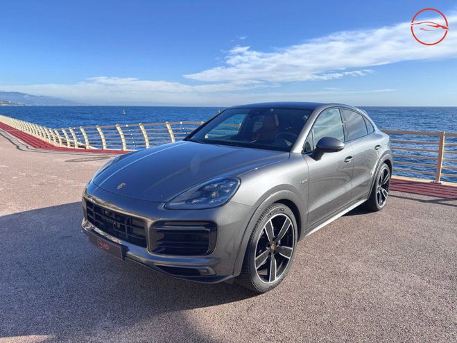 Porsche Cayenne iii coupe 3.0 v6 e-hybrid 462 Gris de 2022