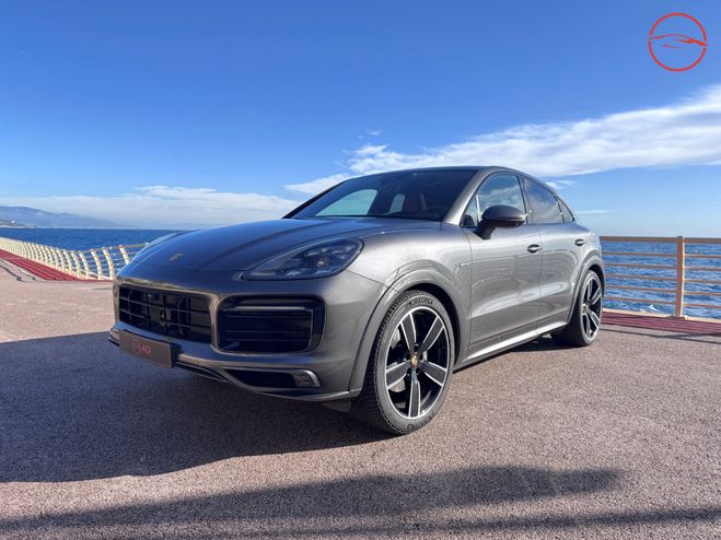 Porsche Cayenne iii coupe 3.0 v6 e-hybrid 462 Gris de 2022