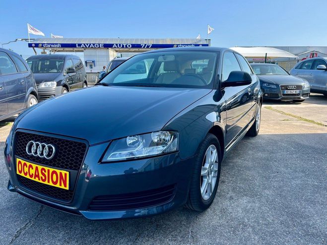 Audi A3 1,9 TDI 105 CH CUIR / CLIM AUTO / REGUL Gris Fonc de 2009