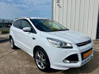  Voir détails -Ford Kuga 2.0 TDCI 136CH TITANIUM PACK SPORT / XEN à Berck (62)