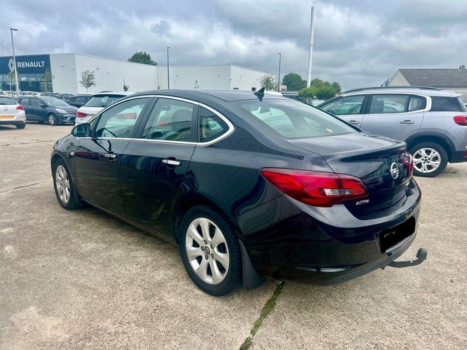 Opel Astra 1.7 CDTI 131CH COSMO PACK Noir de 2013