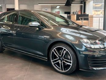  Voir détails -Volkswagen Golf VII (2) 2.0 TDI 184 BLUEMOTION TECHNOLOG à Saint-Patrice (37)