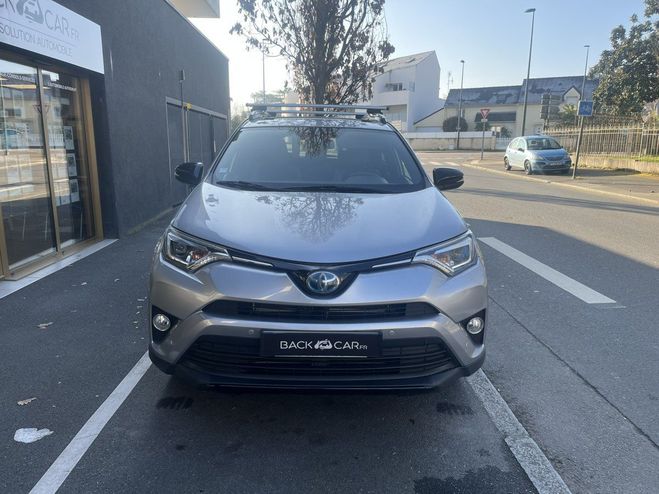 Toyota RAV 4 HYBRIDE 197ch 2WD Design GRIS CLAIR de 2017
