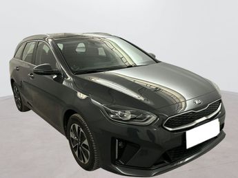  Voir détails -Kia Ceed d SW CEED HYBRIDE RECHARGEABLE 1.6 GDi 1 à Mions (69)