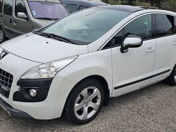  Voir détails -Peugeot 3008 1.6 HDI 115CH PREMIUM 2012 159.000KMS GP à Martigues (13)