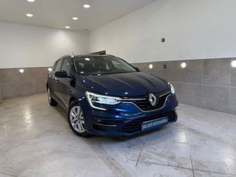  Voir détails -Renault Megane IV Estate 1.5 blue dci 115cv business ed à  La Buisse (38)