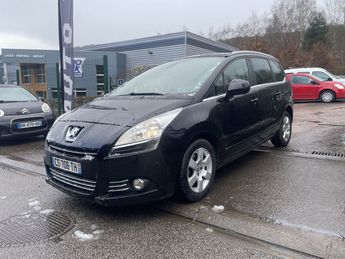  Voir détails -Peugeot 5008 1.6 HDI 112CV à Darntal (76)