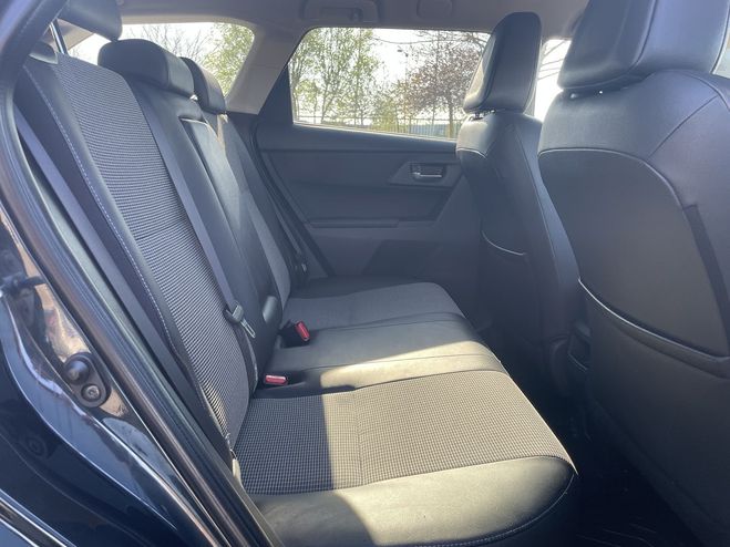 Toyota Auris 112 D-4D LOUNGE BLEU FONCE  de 2016