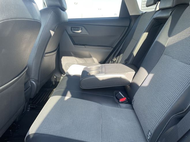 Toyota Auris 112 D-4D LOUNGE BLEU FONCE  de 2016
