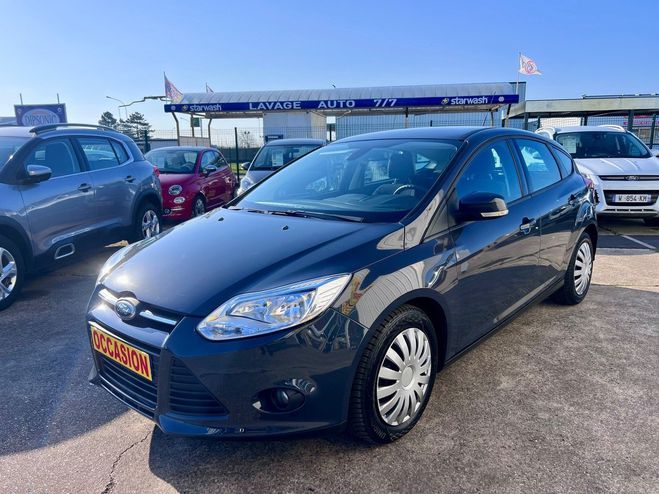 Ford Focus 1.6 TDCI 95CH TREND / CARNET A JOUR / DI Gris Fonc de 2011