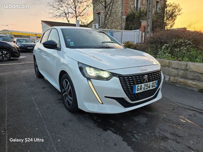 Peugeot 208 Allur 1.2l 100ch 07-2021 49 000km Boite  Blanc de 2021