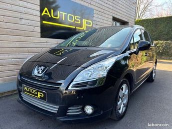  Voir détails -Peugeot 5008 1.6 hdi 115 fap active 7pl à Pierrelaye (95)