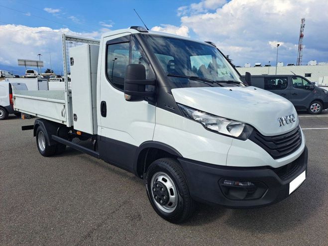 Iveco Daily 35C14 BENNE Blanc de 2022