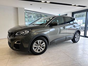  Voir détails -Peugeot 3008 130ch SS EAT8 à  Le Cannet (06)