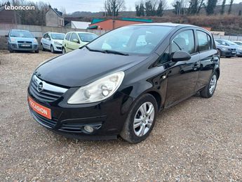  Voir détails -Opel Corsa CORSA, 1,2 i, TWINPORT, 80 CH à Darntal (76)