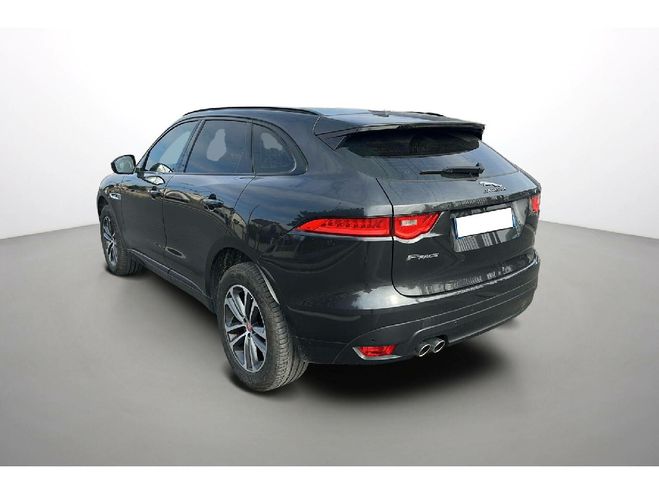 Jaguar F Pace 2.0 D - 240 ch AWD BVA8 R-Sport Noire de 2017