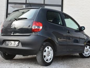  Voir détails -Volkswagen Fox 1.2i Comfortline à Kuurne (85)