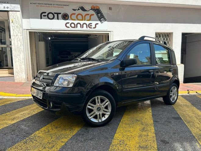 Fiat Panda 1.2 8v 60ch Emotion Noir de 2005