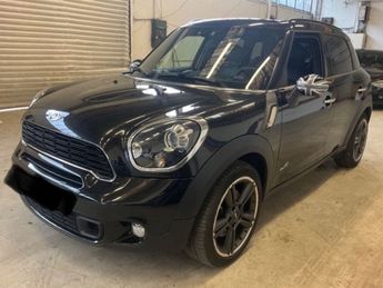  Voir détails -Mini Countryman COOPER S 184CH PACK RED HOT CHILI ALL4 B à Cannes (06)
