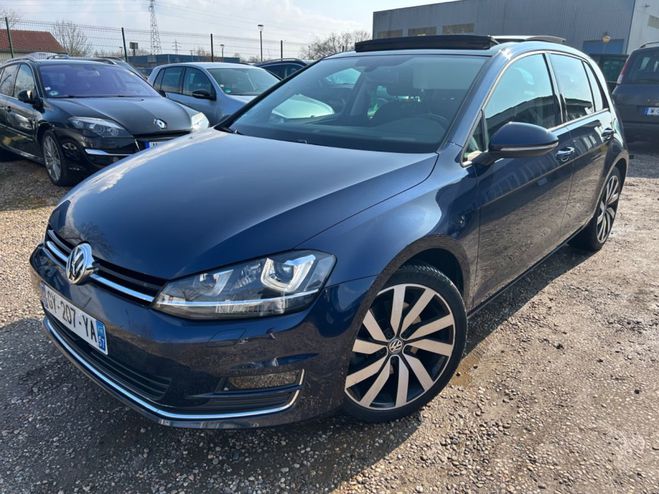 Volkswagen Golf VII 2.0 TDI 150 CARAT DITION * TOIT * Bleu de 2015