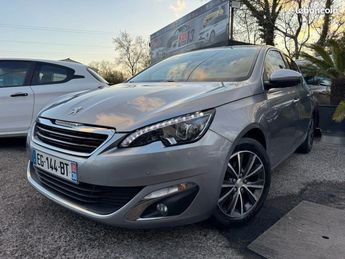  Voir détails -Peugeot 308 1.2 puretech 110 ch allure à  Les Pennes-Mirabeau (13)