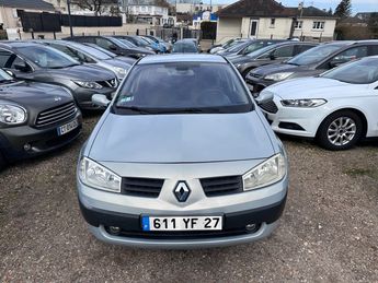  Voir détails -Renault Megane II 1.6 16V Pack Authentique à vreux (27)