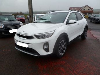  Voir détails -Kia Stonic 1.0 T-GDI 100CH ISG PREMIUM à Harol (88)