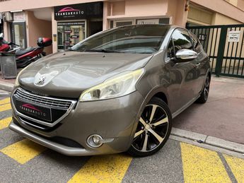  Voir détails -Peugeot 208 1.6l THP 155 CV BVM6 XY à Nice (06)
