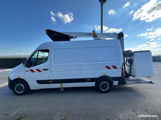 Renault Master fourgon l2h2 nacelle versalift 14m  de 2019