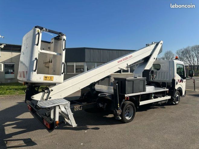 Renault Maxity nacelle Klubb VT-60-NE 20m  de 2016