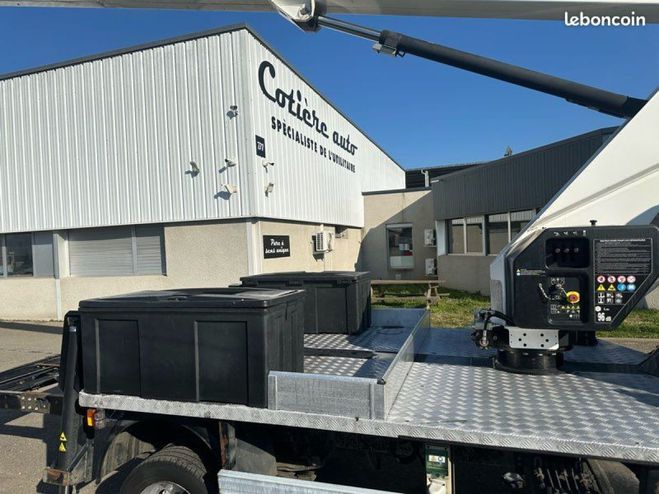 Renault Maxity nacelle Klubb VT-60-NE 20m  de 2016