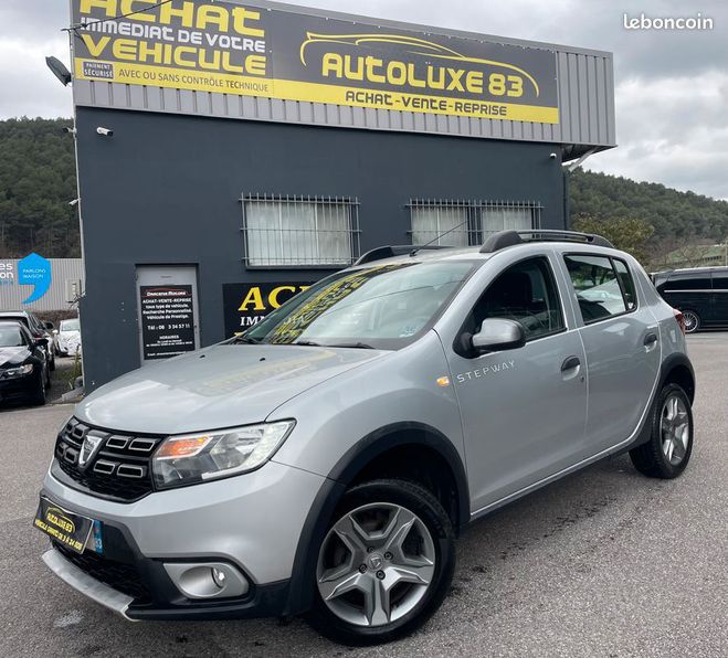 Dacia Sandero stepway 0.9 tce 90 cv garantie 1 Gris de 2017