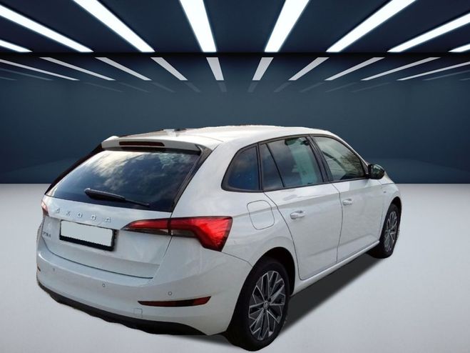 Skoda Scala Tour 1.0 TGI G-TEC BLANC BONBON de 2022