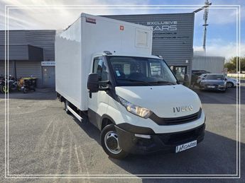  Voir détails -Iveco Daily 35C15-160CH à Chteaubernard (16)