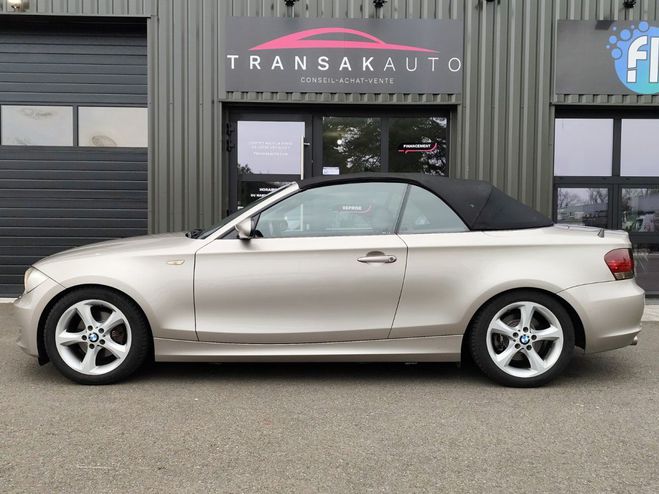 BMW Serie 1 cabriolet e88 120i 170 ch luxe radar de  BEIGE de 2009