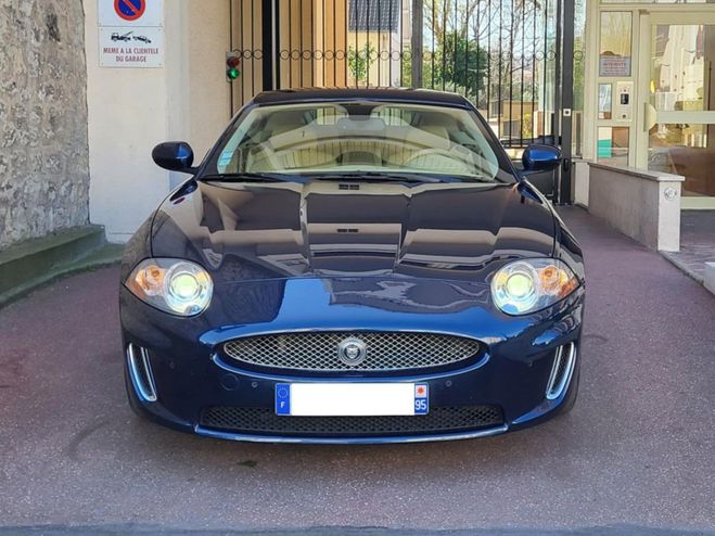 Jaguar XK 300CV V8 4.2 BLEU de 2006