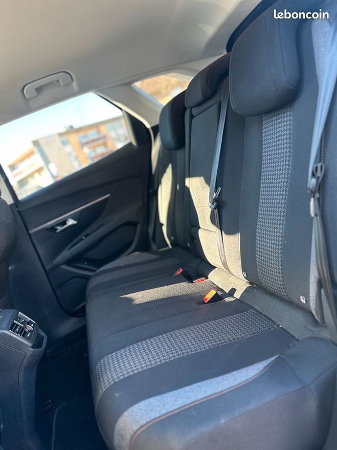 Peugeot 3008 1.5 bluehdi 2020 Marron de 2020